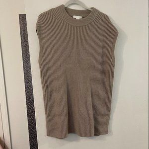 H&M Sweater Vest